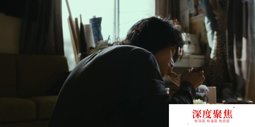 被這位“頂級軟飯男”氣死了，偏偏它是日本今年最好看的愛情片